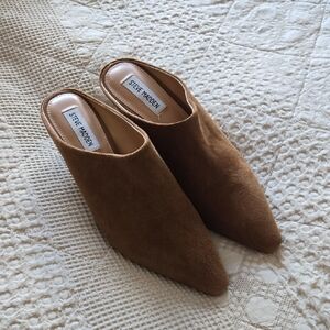 Steve Madden Women's Brown Suede Healed Mules Minimalist Normcore Size 8